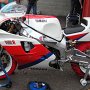 kif 1687  FZR750R - OW01